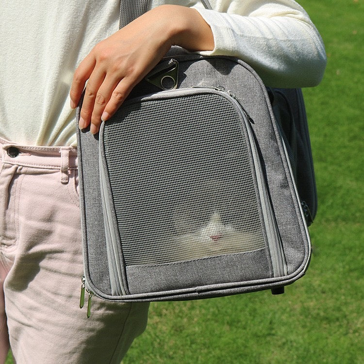 Dog carrier bag